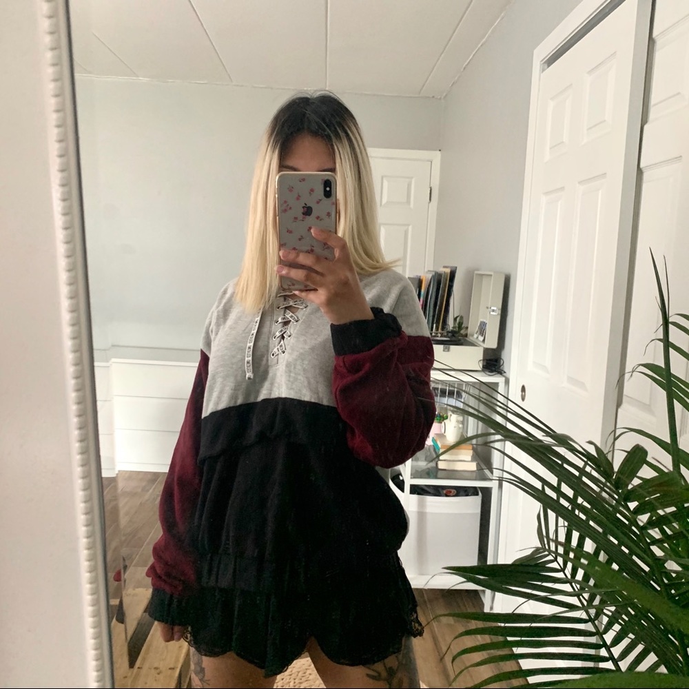 F21 HOODIE